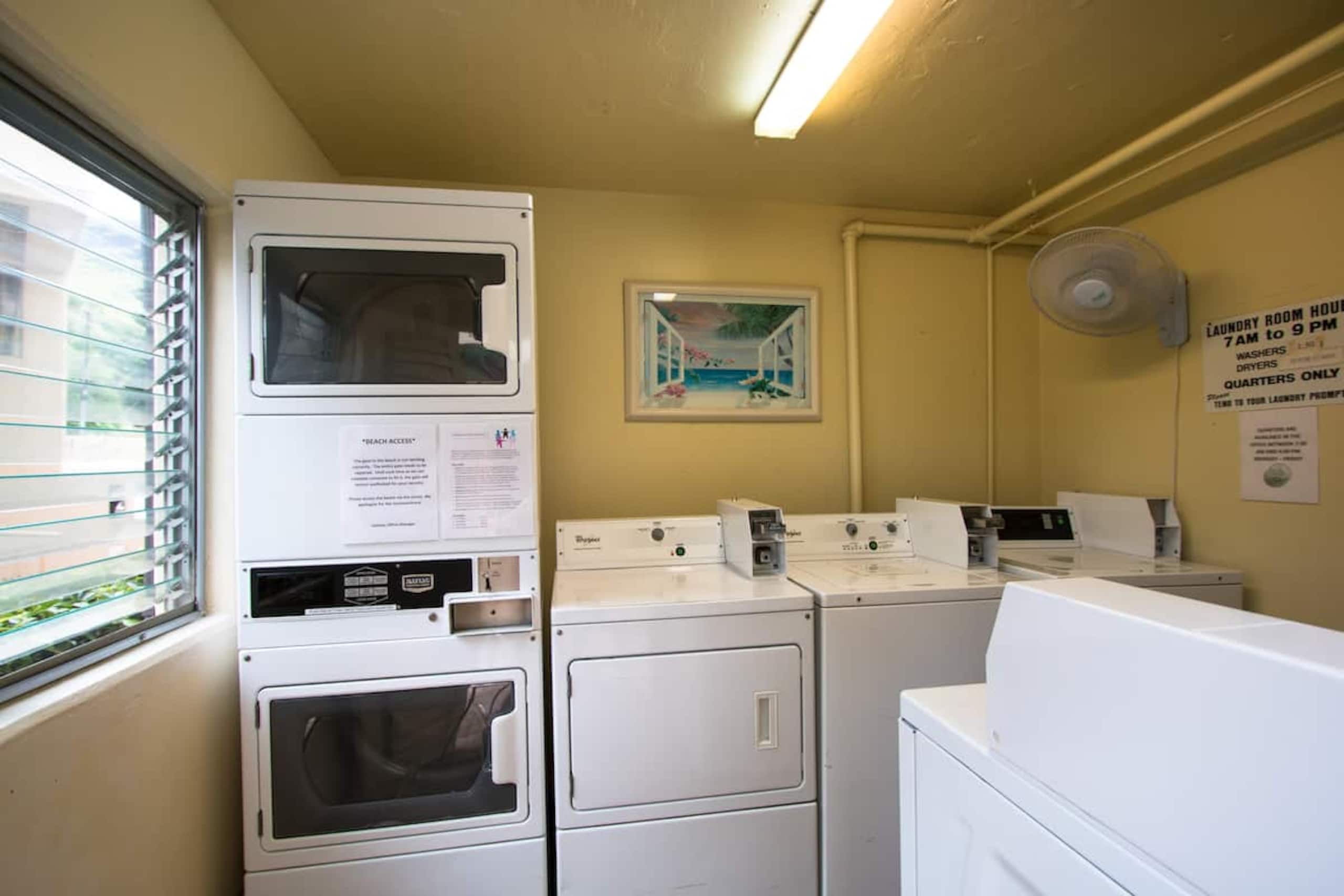 Condo in Waianae · ★4.77 · Studio · 1 bed · 1 private bath - Photo 11