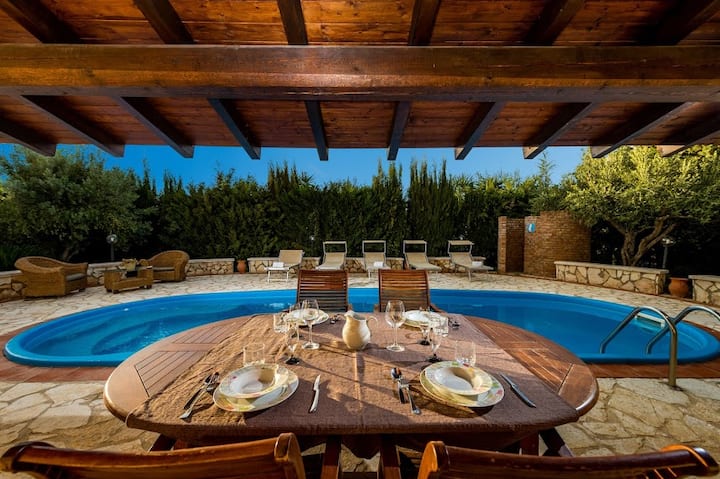 Villa Eden Con Piscina  A Castellammare Del Golfo - Castellammare del Golfo