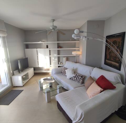 Top Airbnb: San Sebastian beach, front row with pool in Sitges