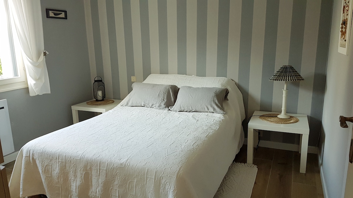 غرفة في الطابق الأرضي