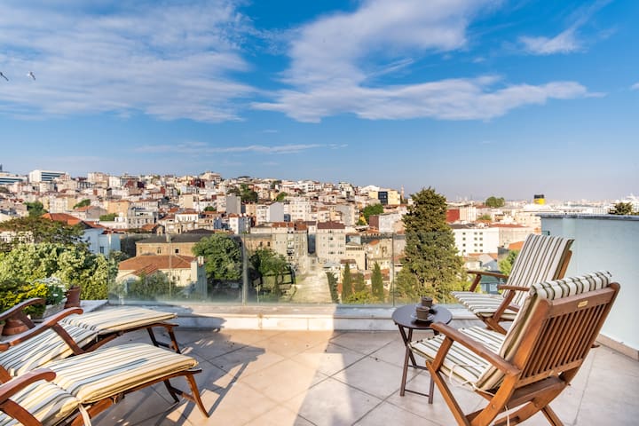 Venedik Sarayına Komşu asansörlü Deniz manzaralı. gallery image 5