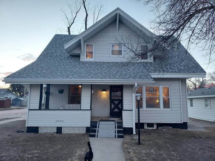 McCook Vacation Rentals & Homes Nebraska, United States Airbnb