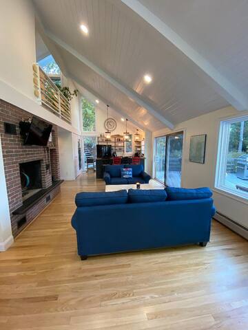 Blue Hill Peninsula Realty and Rentals managed Airbnb listing 3