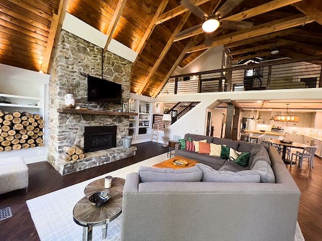 Snow Mountain Properties, Inc managed Airbnb listing 1