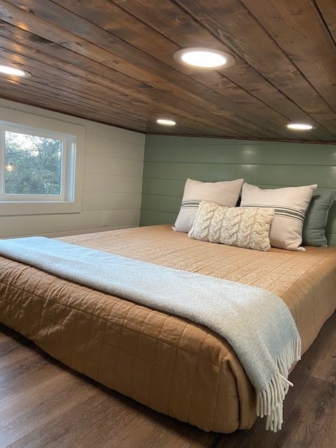 roshani w/kitanda cha malkia 