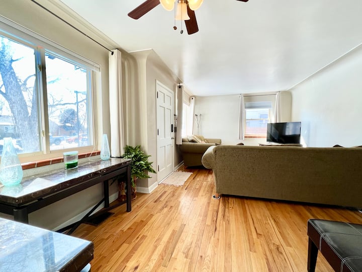 4 Bedroom Home W/ Backyard In Denver! - Denver, CO
