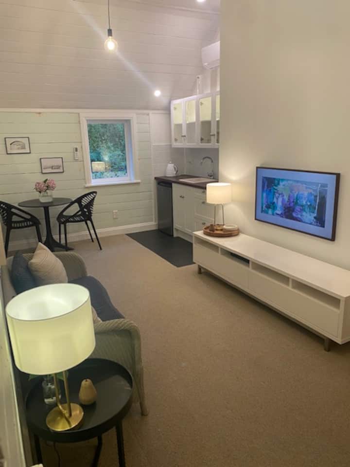 Charming Heritage Cottage Near Greytown Village - Greytown
