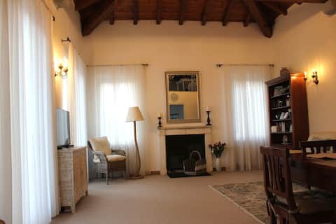 Popular Airbnb listing: CASA BELVEDERE-LAKE VIEW PRIVATE GARDEN & POOL in Tremezzina