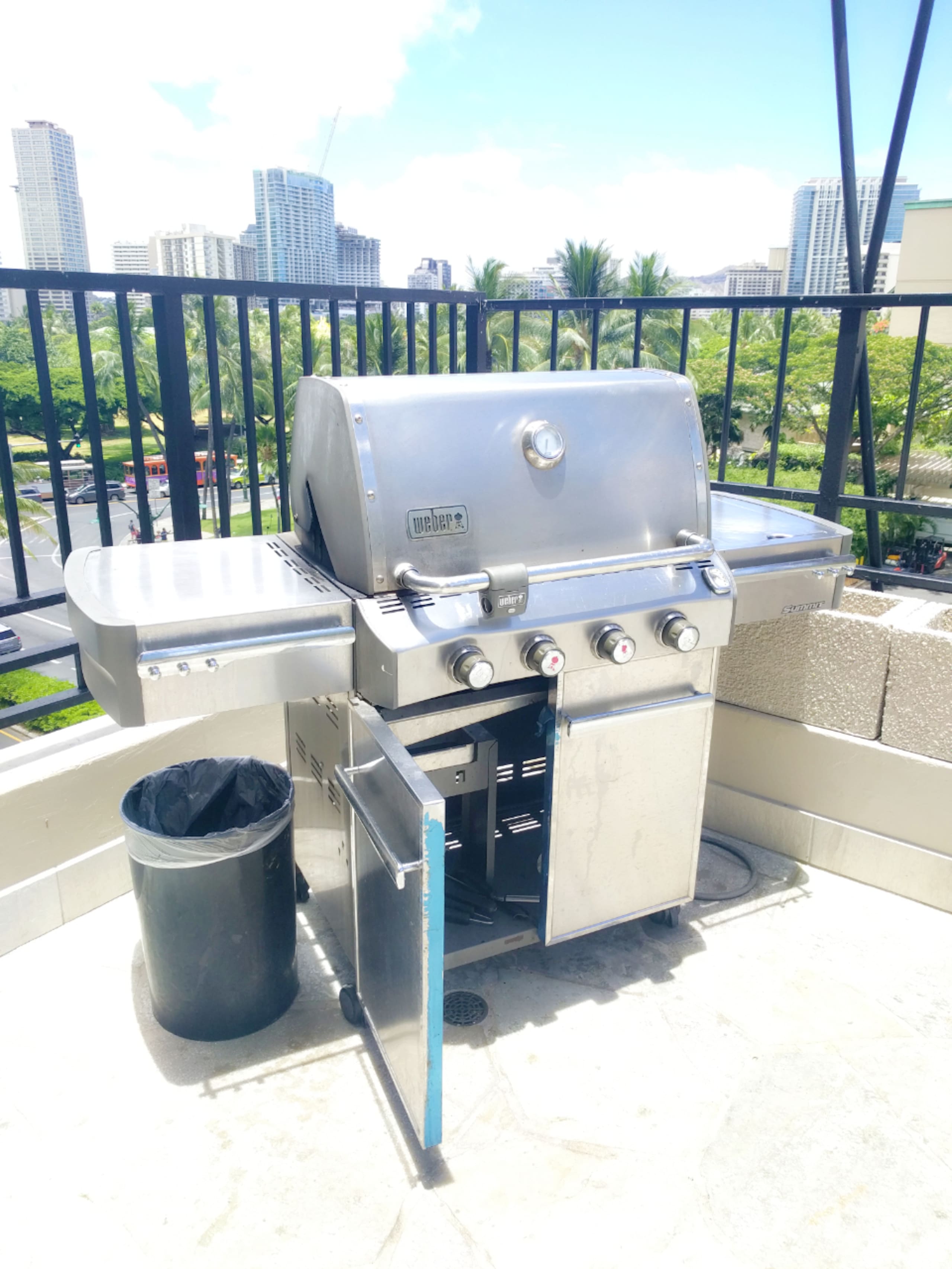 Condo in Honolulu · ★4.91 · 1 bedroom · 1 bed · 1 bath - Image 4