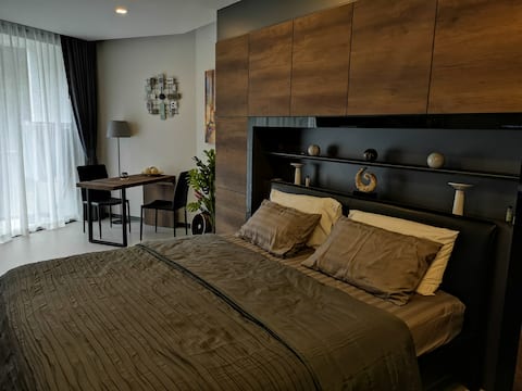 Mae Phim - Luxury living at the beachfront studio