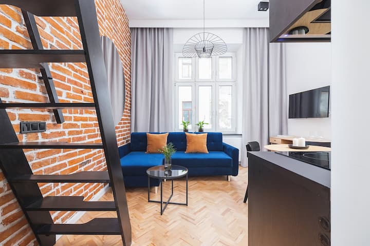 Radziwiłłowska 27/ Main Station/ Studio apartment/ - Apartments for Rent in  Kraków, Małopolskie, Poland - Airbnb