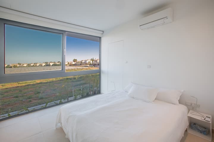 Qipro në The Sun Holidays PW Villas 7