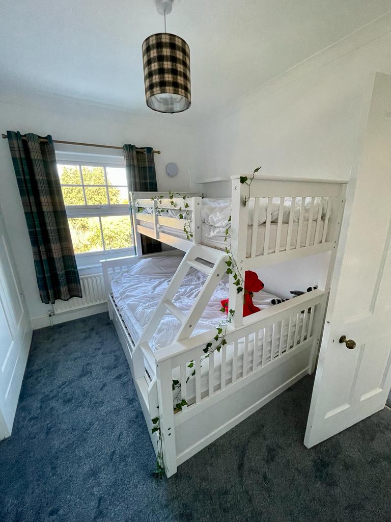 غرفة النوم 3- مثالية للأطفال 