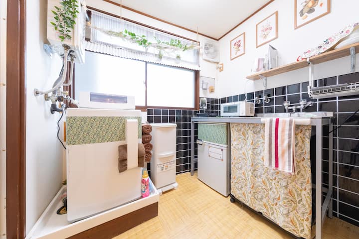 Studio Room + Bathroom & Kitchen, 2 Min From Sta. - Osaka