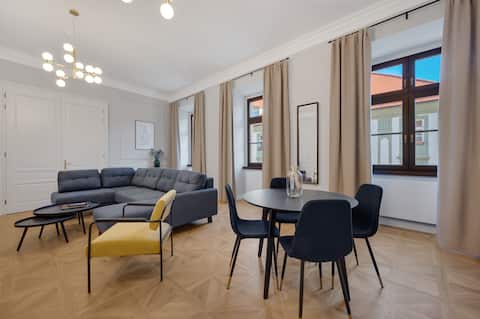 Palace Superior Apartment for 4 people