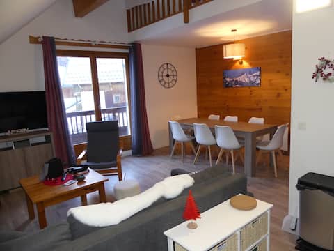 3* apartment for 8-10 people near the slopes