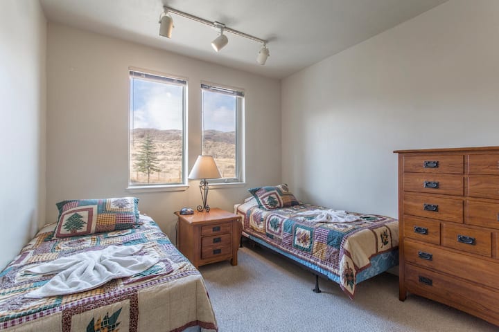 Втора спалня с две близначки и страхотни гледки