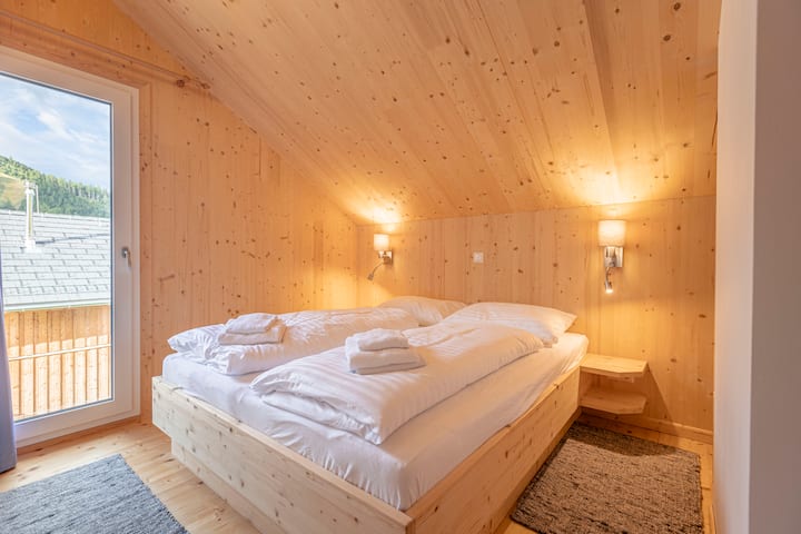 საძინებელი 1