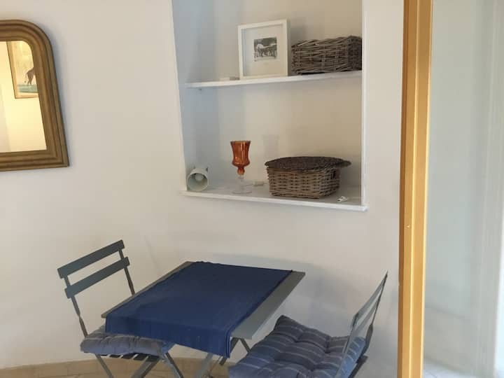 Forcalquier: Jolie Petite Maison Indépendante - Forcalquier