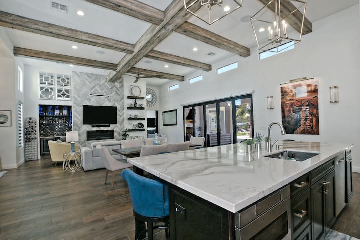 Scottsdale Resort-Style Oasis w/ Pickleball Court - Arizona