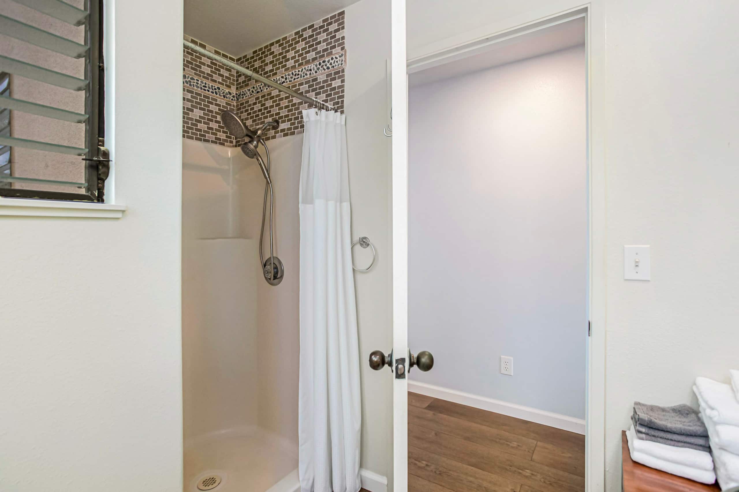 Villa in Princeville · ★4.83 · 2 bedrooms · 2 beds · 2.5 baths - Image 19