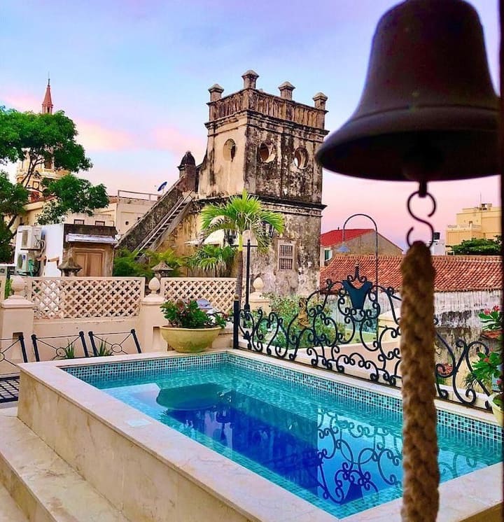Luxury 7 Br House With Pool In Old City - Cartagena