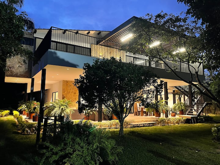 Beautiful, comfortable, modern country house with a swimming pool