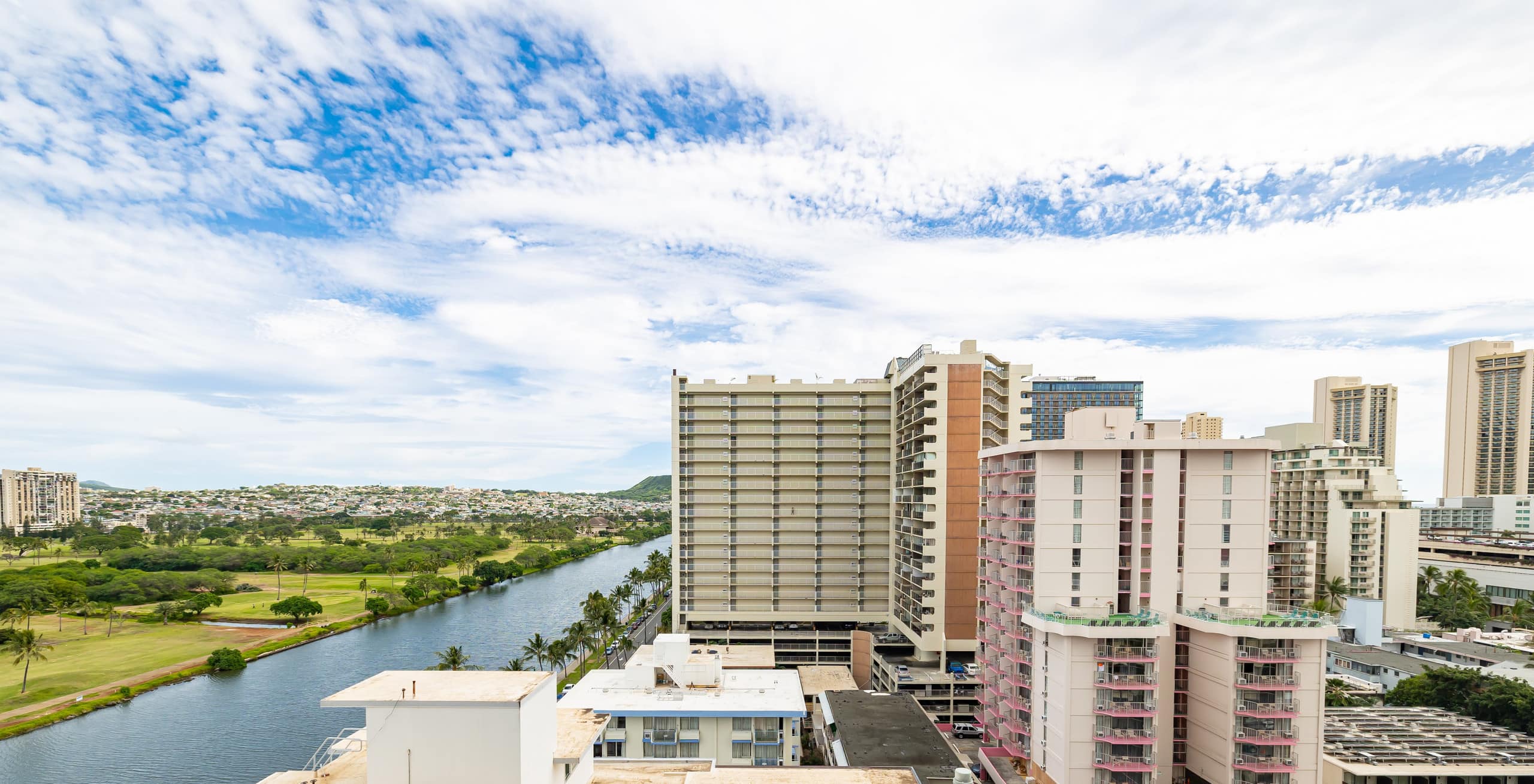 Condo in Honolulu · ★4.73 · Studio · 2 beds · 1 bath - Image 21