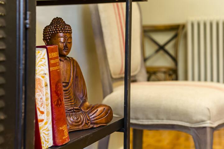 Bunk Family Apartment in Paseo de Gracia gallery image 5