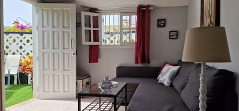 Anuncio de Airbnb popular: Cozy bungalow with private garden en San Bartolomé De Tirajana