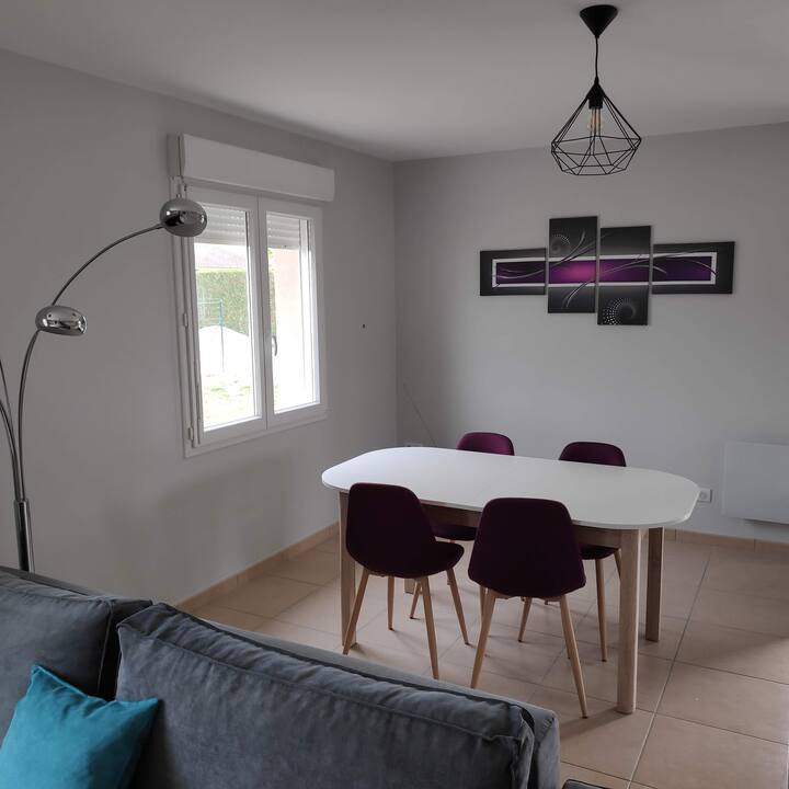 Maison Au Calme Pour Passer Des Vacances Calmes. - Montier-en-Der