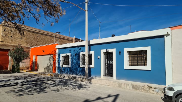 La Casa Azul - In the historic center