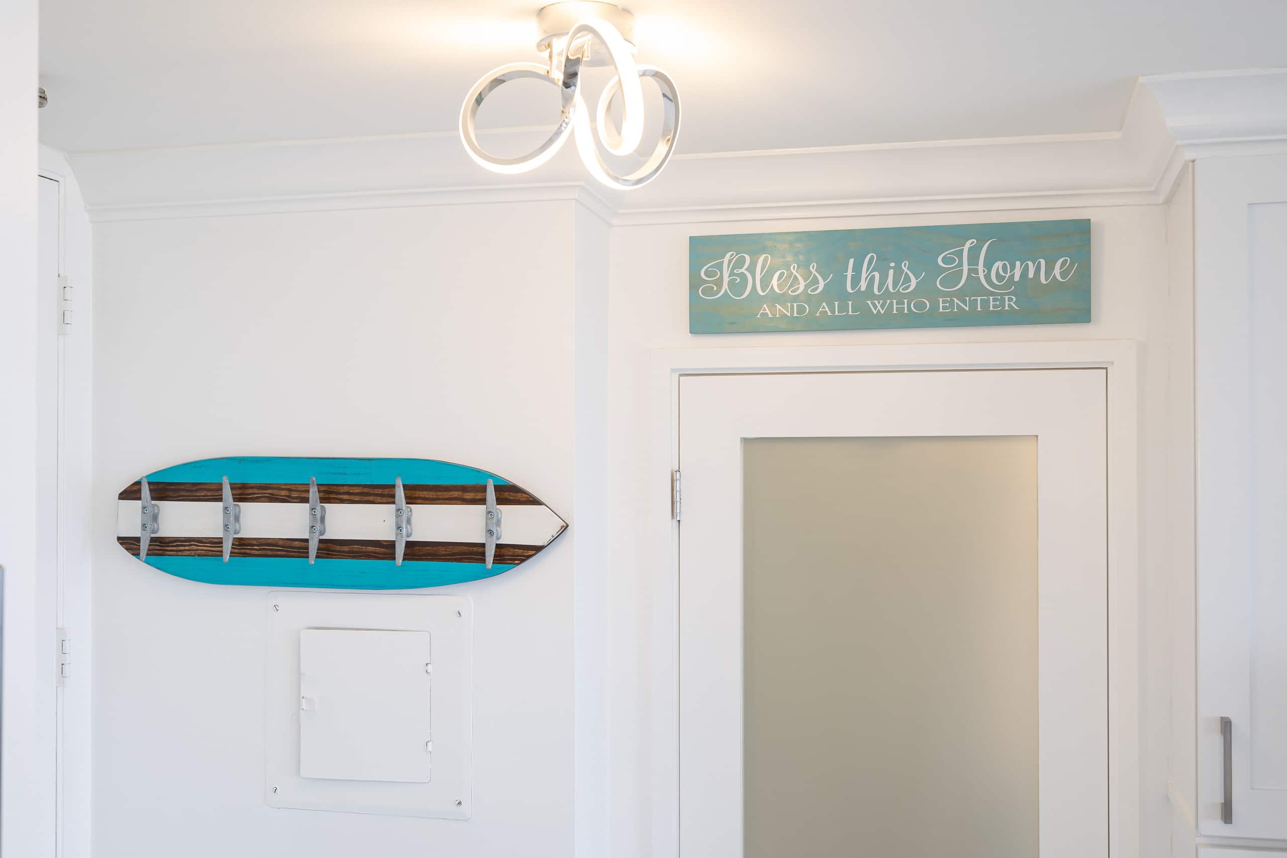 Condo in Honolulu · ★4.84 · 1 bedroom · 2 beds · 1 private bath - Image 36