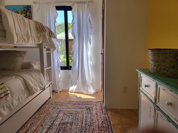 Camera a castello tripla al primo piano