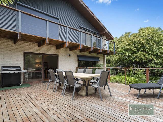 Greenburg Der Strand Castle on the Beach