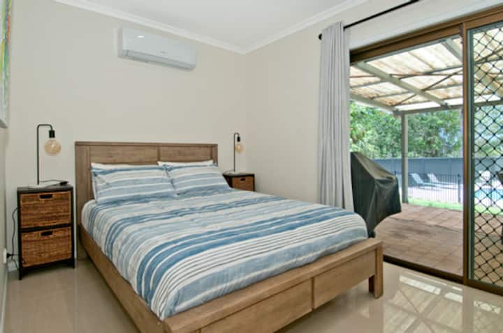 Habitación principal en ala de invitados