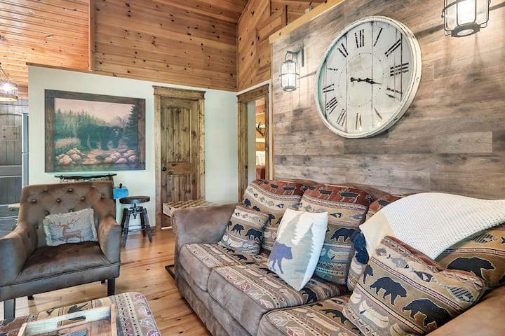 Just Nappin' A Cabin In The Great Smoky Mountains
