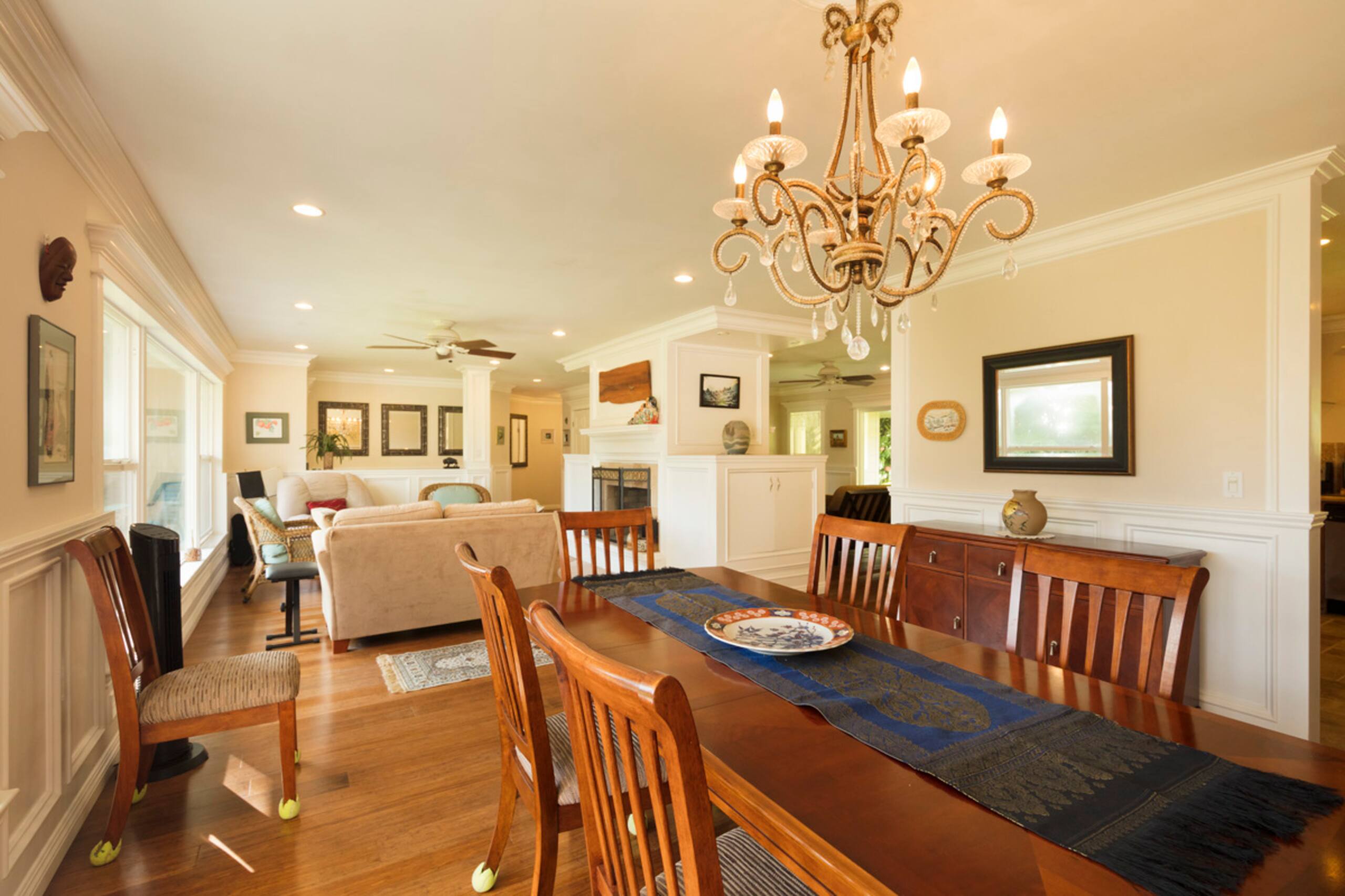 Home in Hilo · ★4.94 · 4 bedrooms · 7 beds · 2.5 private baths - Image 15