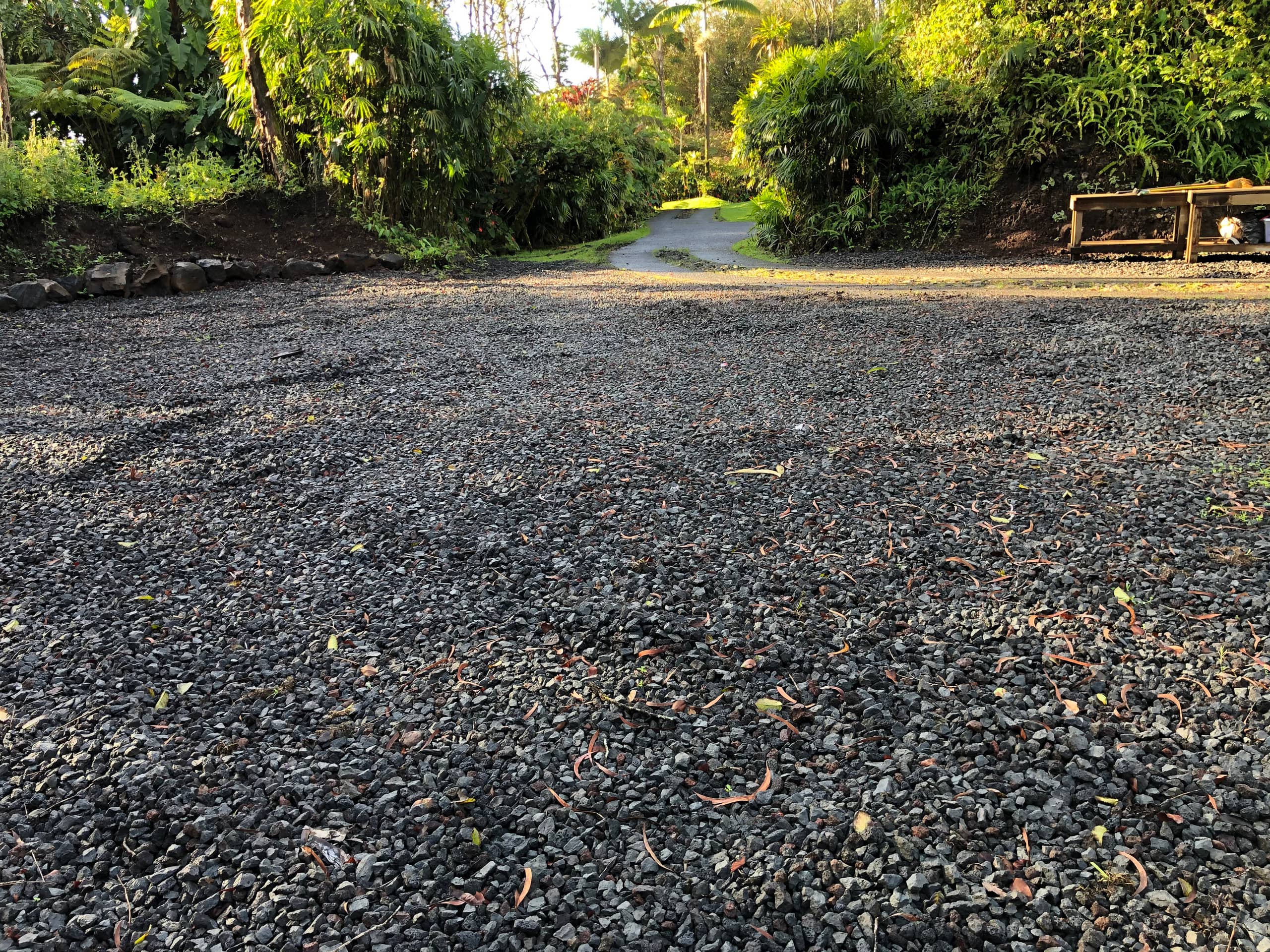 Home in Hilo · ★4.94 · 4 bedrooms · 7 beds · 2.5 private baths - Image 13