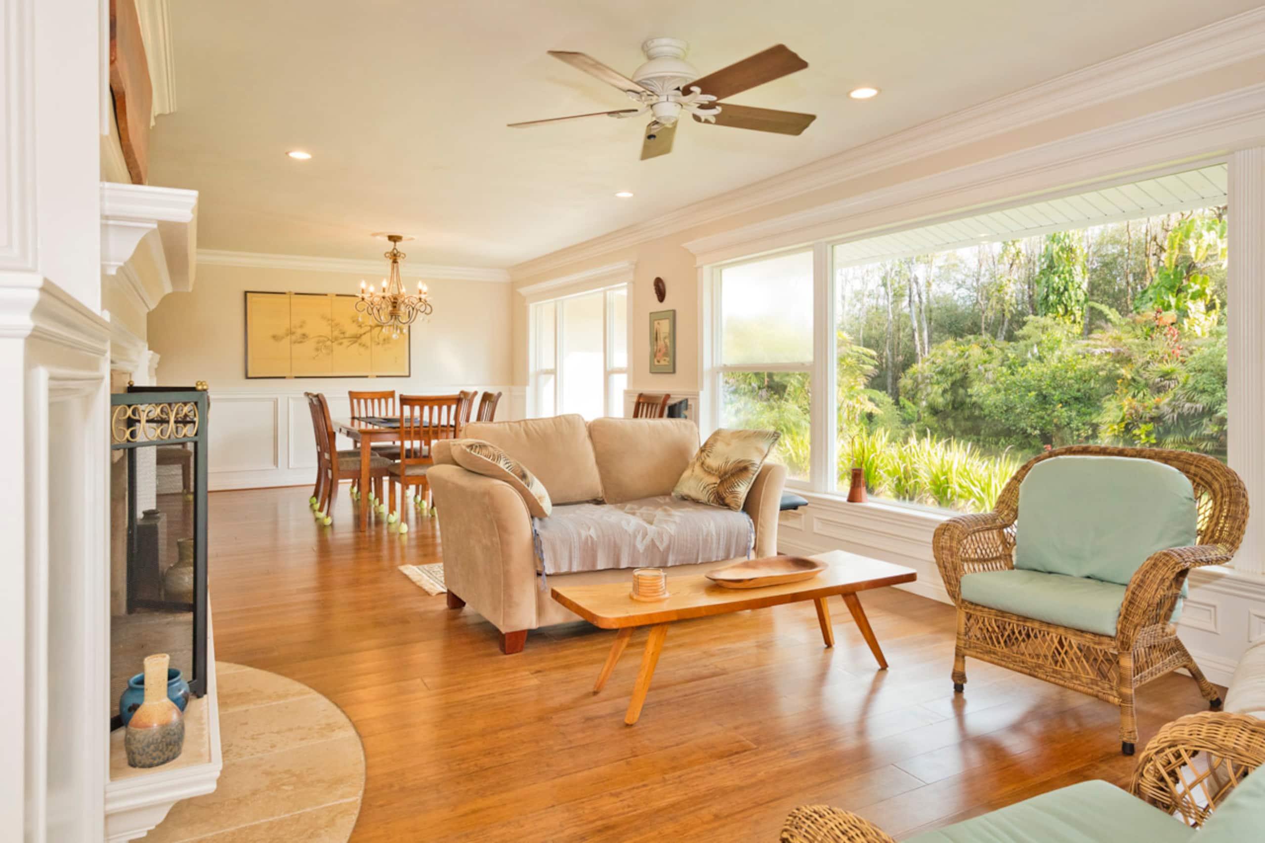 Home in Hilo · ★4.94 · 4 bedrooms · 7 beds · 2.5 private baths - Image 2