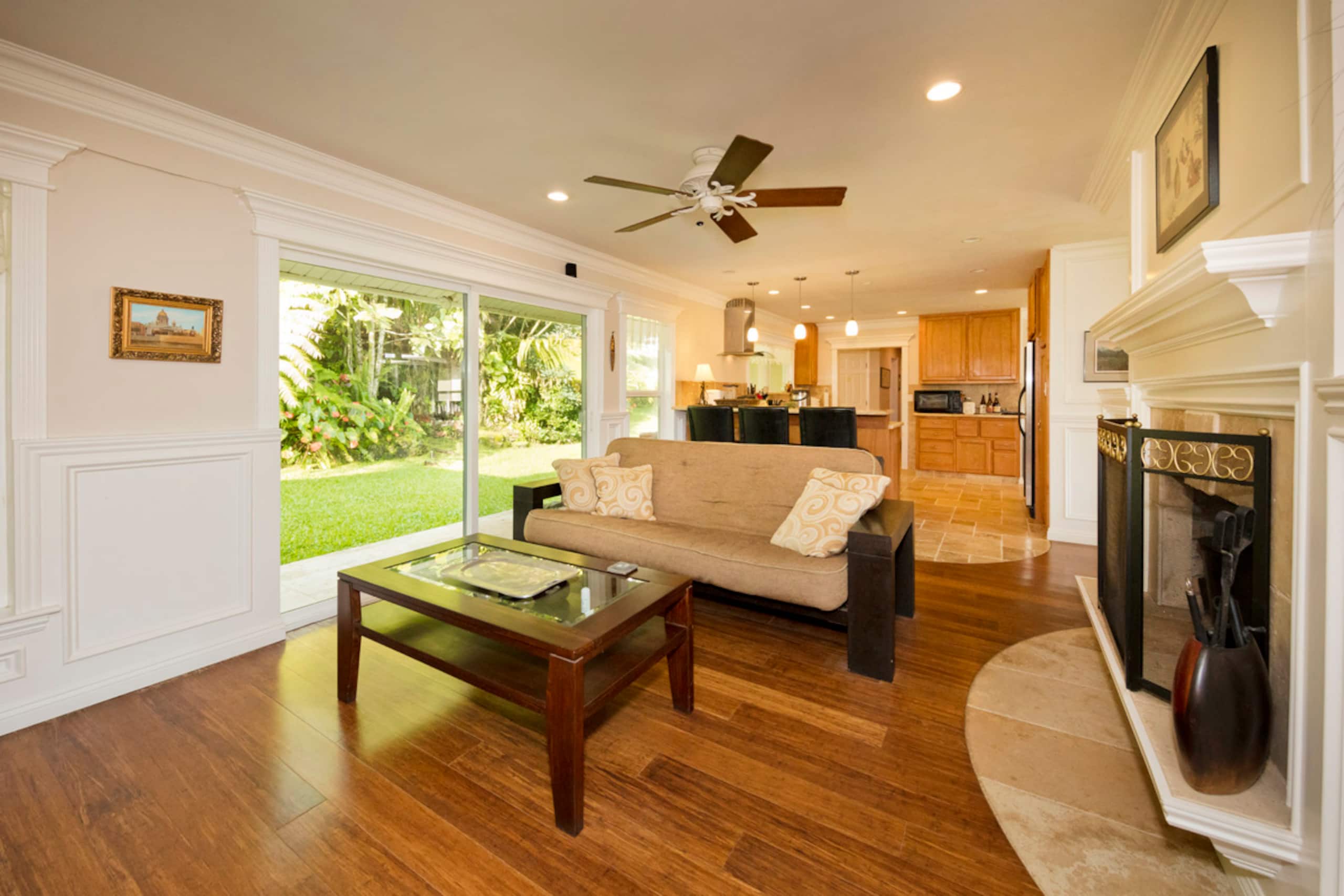 Home in Hilo · ★4.94 · 4 bedrooms · 7 beds · 2.5 private baths - Image 10