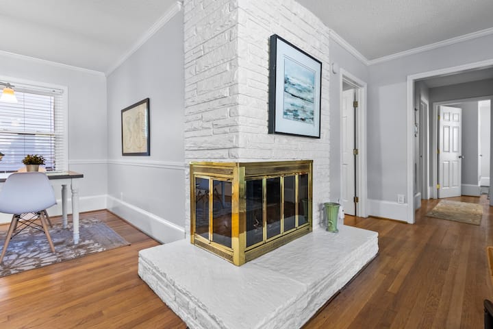 Sauna, 2king Retreat, Game Table, 75"tv, 1mi Dtwn - Raleigh, NC