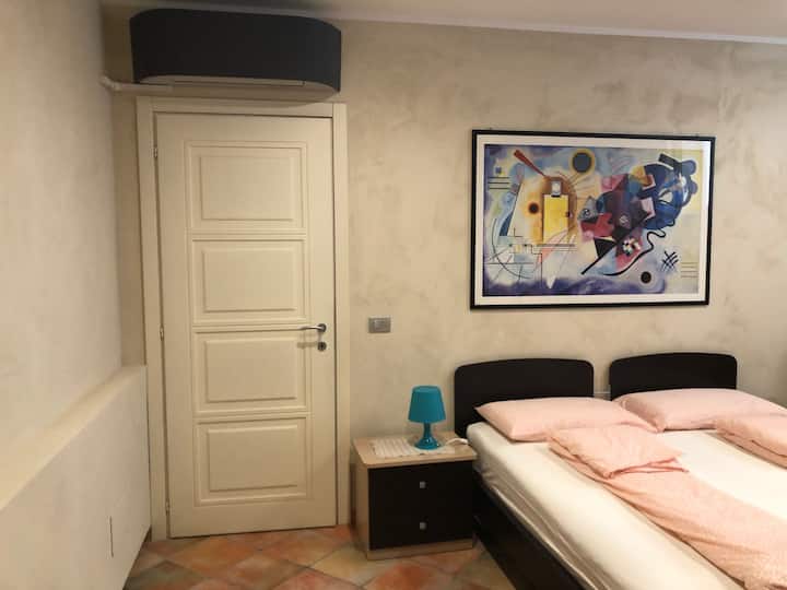 غرف نوم مكيفة الهواء