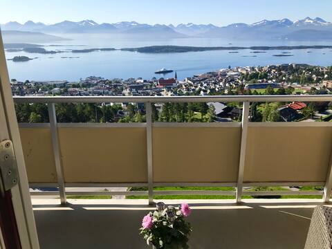 Beautiful apartment in Molde with panoramic view