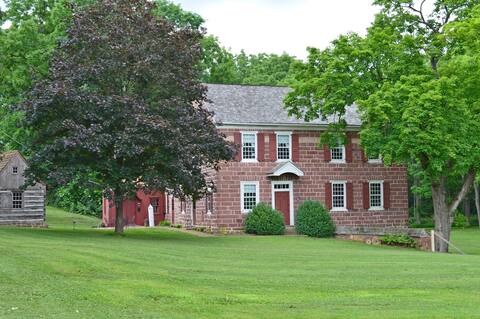 Beautifully Restored 1764 Farmhouse 3BR/4BA on 9AC