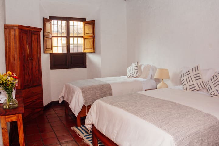 Casita - spavaća soba 5 (bračni krevet + krevet za jednu osobu)