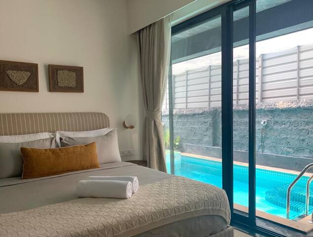 Pleasing 3bhk villa Private pool