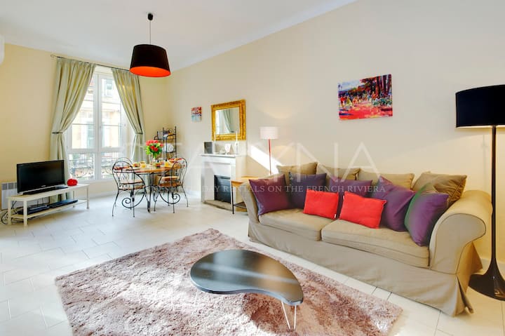 Lauren - Large 2 Bedroom Apartment - Balcony - Nizza