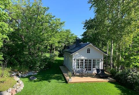 Centrally located small modern house