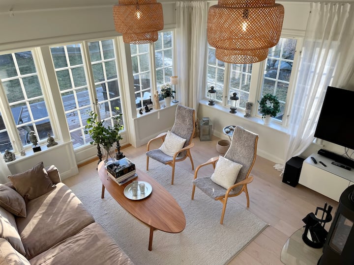 Centrally Located Small Modern House - Vaxholm